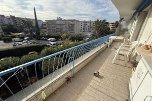 SAINT RAPHAEL, APPARTEMENT 2/3 PIECES