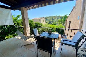 VILLA A VENCE