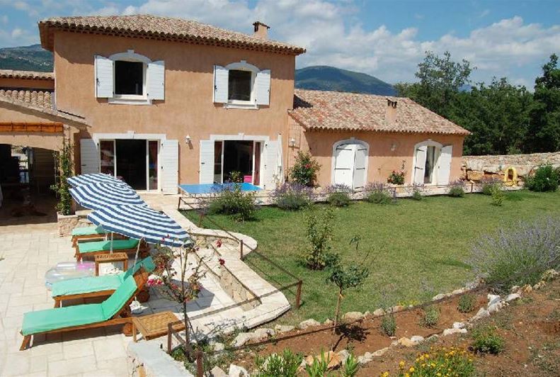 A vendre Var, MONS MAISON A MONS