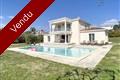 BELLE VILLA NEO-PROVENÇALE DANS DOMAINE PRIVE AVEC PISCINE 